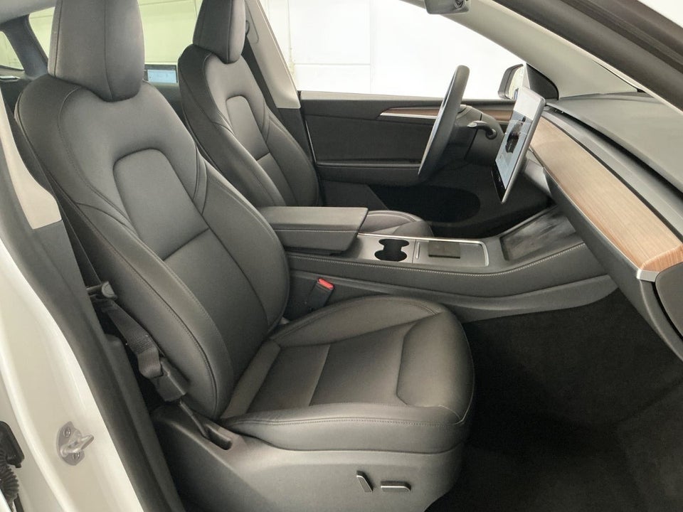 Tesla Model Y Performance AWD 5d