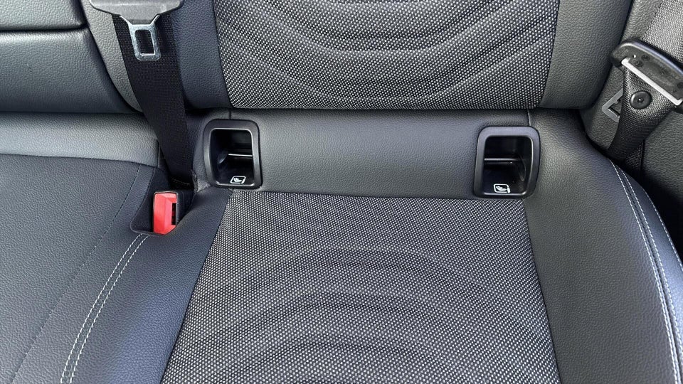 Mercedes EQA250+ Progressive 5d