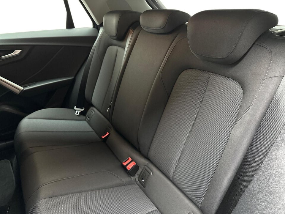 Audi Q2 35 TFSi Prestige S-tr. 5d