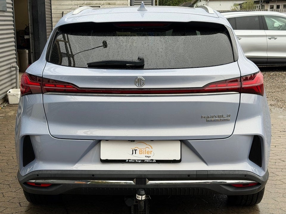 MG Marvel R Luxury 5d