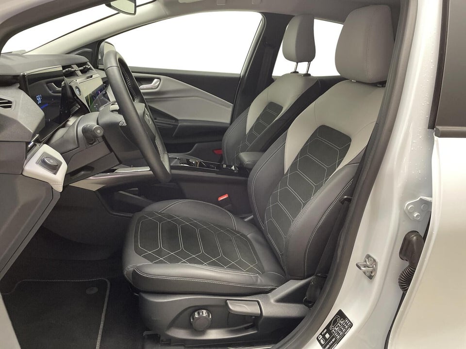 Ford Puma 46 Gen-E Premium 5d