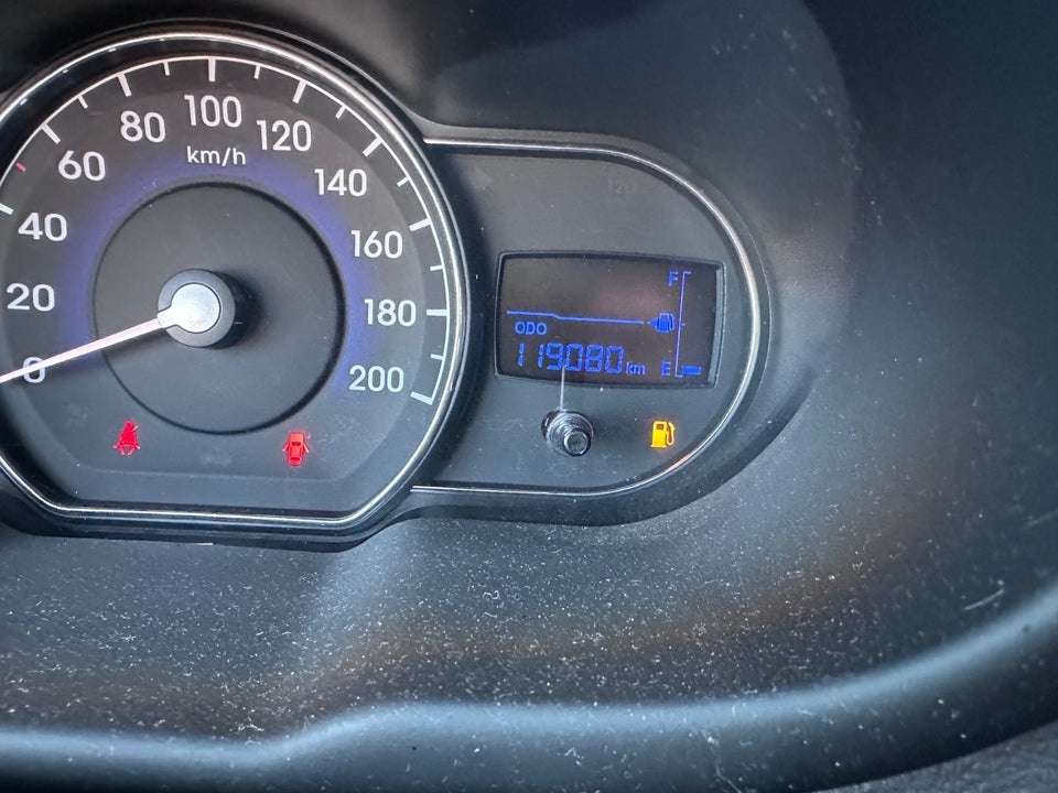 Hyundai i10 1,2 Comfort A/C 5d