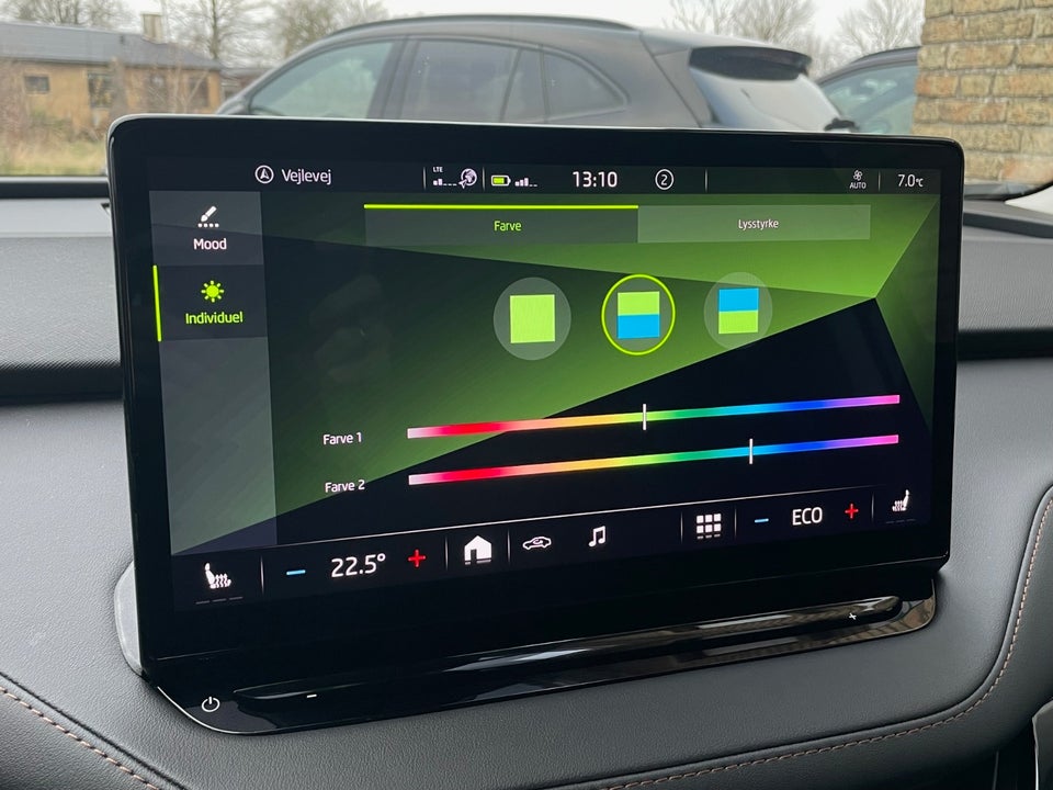 Skoda Enyaq 80 iV Suite 5d