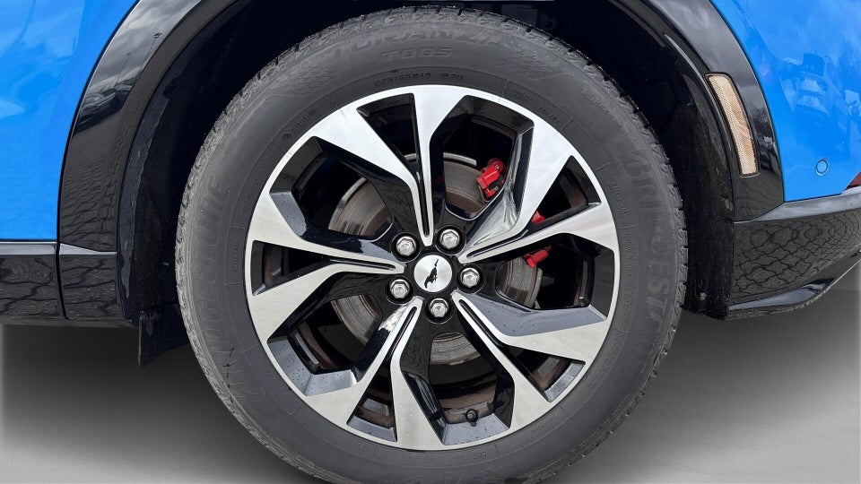 Ford Mustang Mach-E 70 Premium Standard Range AWD 5d