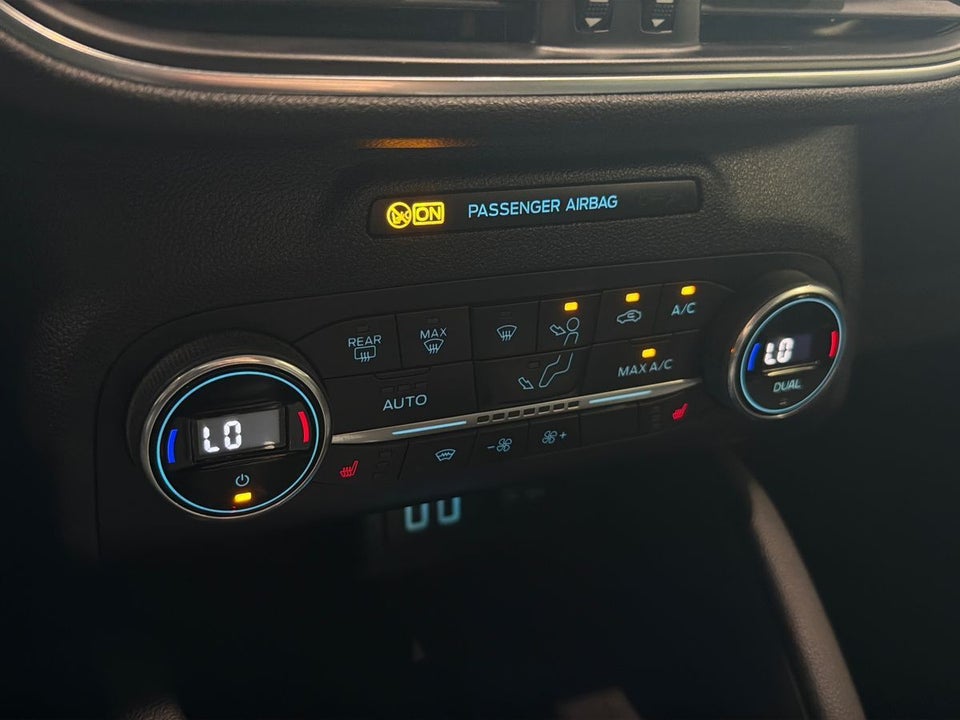 Ford Kuga 2,5 PHEV Titanium X CVT 5d