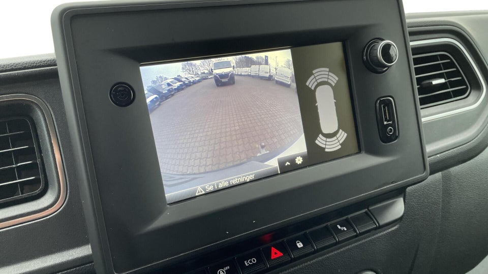 Renault Master IV T33 2,3 dCi 150 L2H2 Kassevogn Tekno