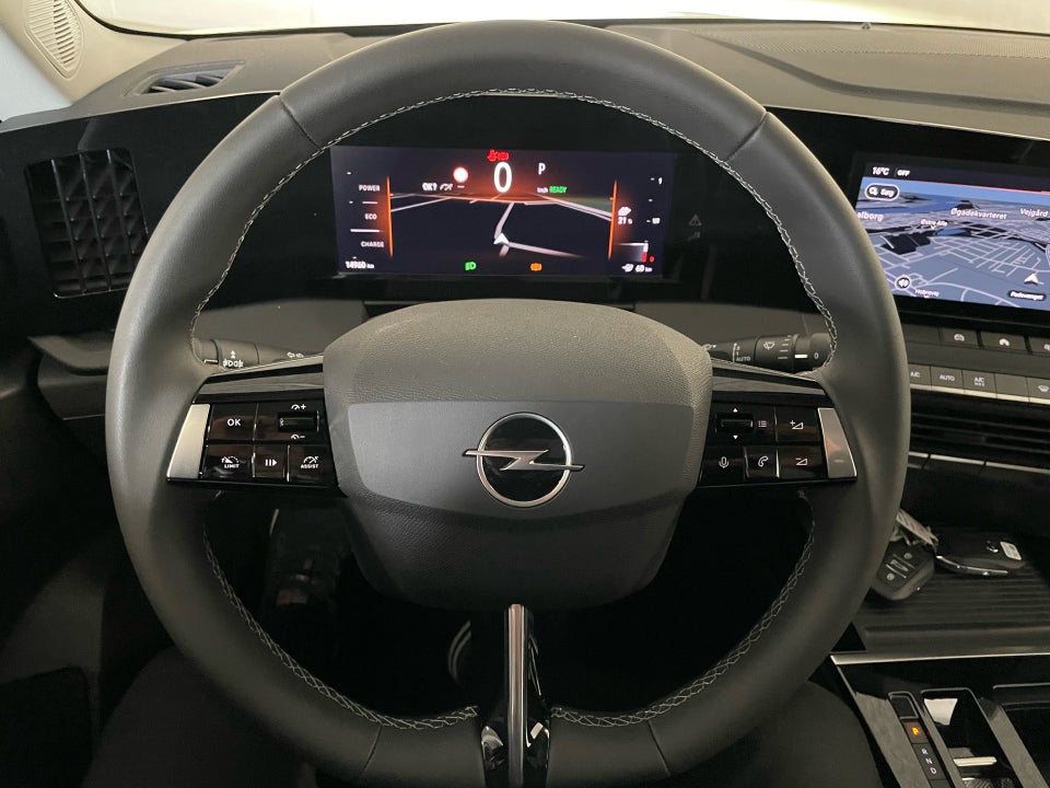 Opel Astra-e 54 Sports Tourer 5d