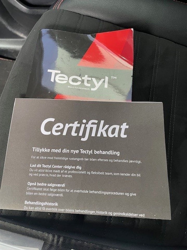 Ford Kuga 2,5 PHEV ST-Line X CVT 5d