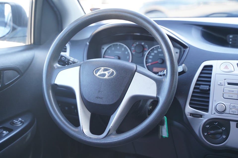 Hyundai i20 1,25 Classic 5d