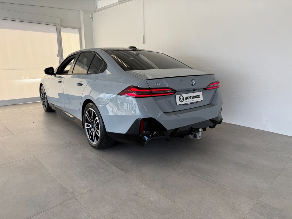 BMW i5 eDrive40 M-Sport Pro 4d