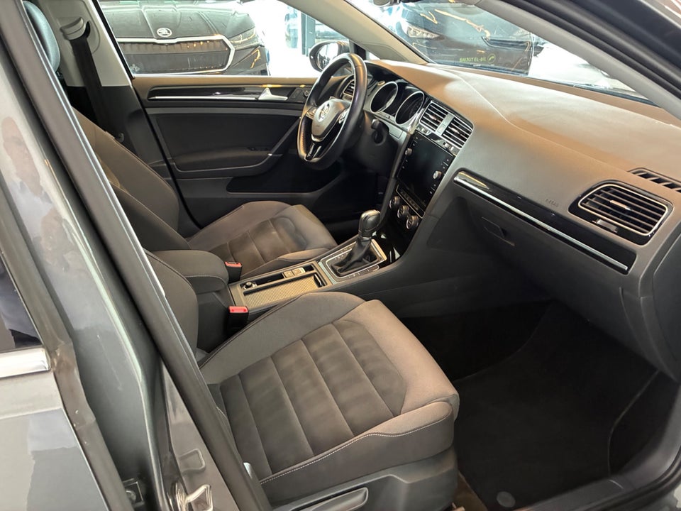 VW Golf VII 1,5 TSi 150 Highline Variant DSG 5d