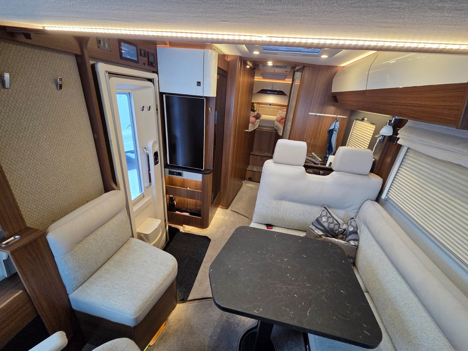 Hymer B-MC I680 2,0 CDi 170 aut. 2d