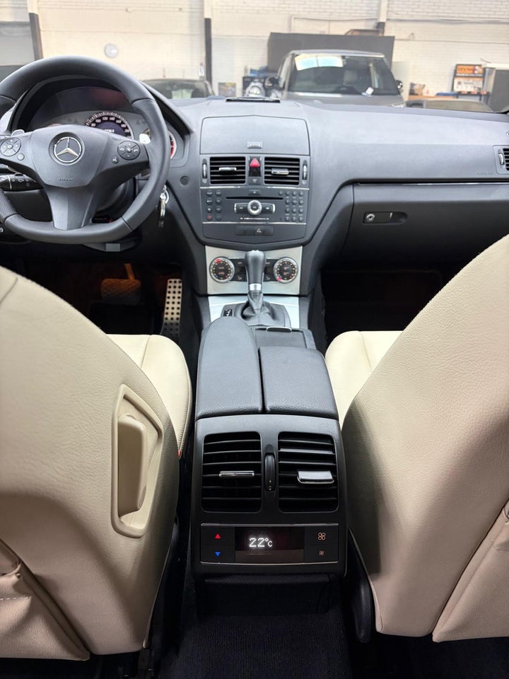Mercedes C320 3,0 CDi Avantgarde stc. aut. 5d