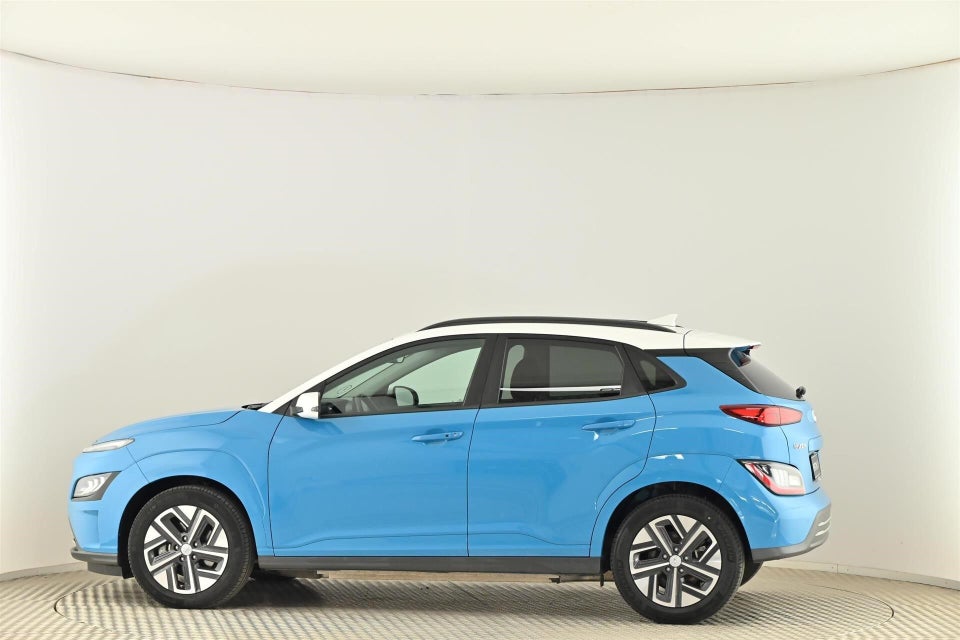 Hyundai Kona 39 EV Essential 5d