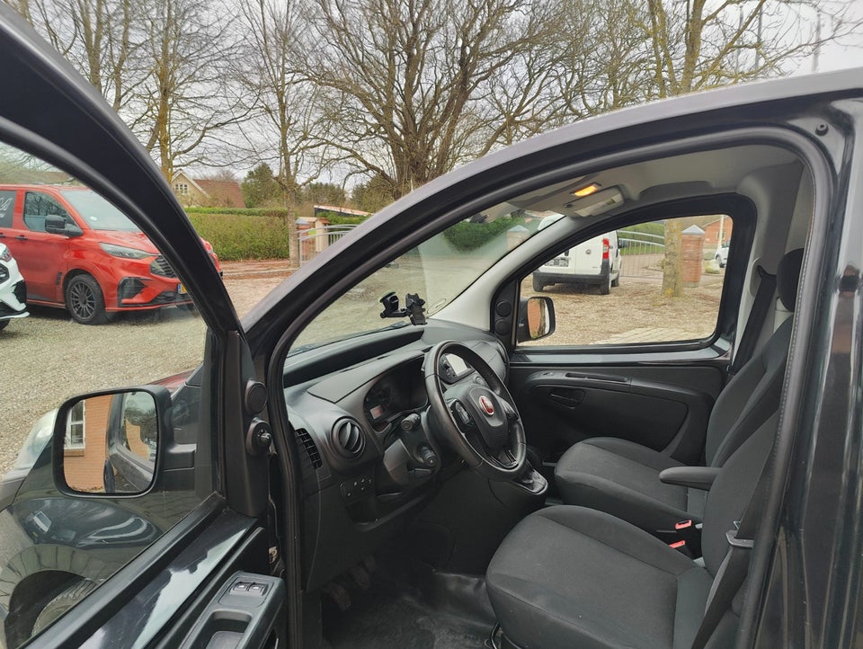 Fiat Fiorino 1,3 MJT 80 Professional Van 5d