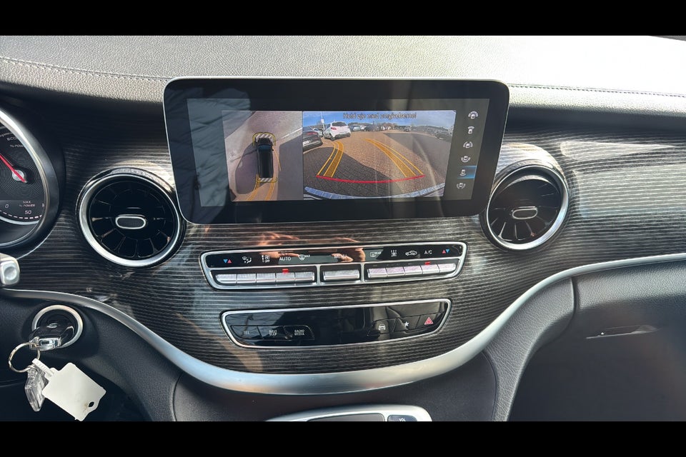 Mercedes EQV300 Avantgarde L