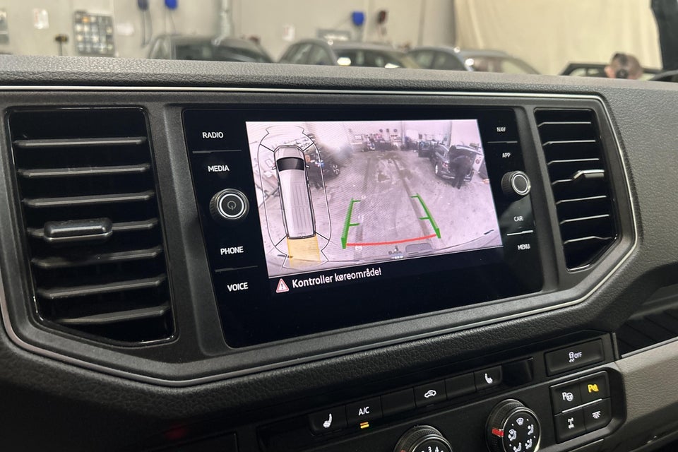 VW Crafter 35 2,0 TDi 177 Kassevogn L3H3 aut. 4Motion