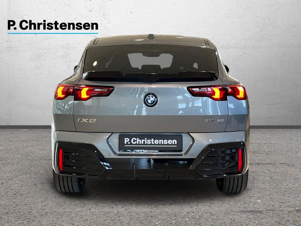 BMW iX2 eDrive20 M-Sport Pro 5d