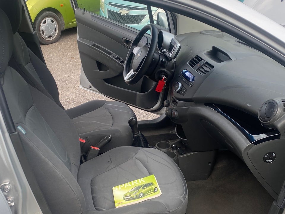 Chevrolet Spark 1,0 LT 5d