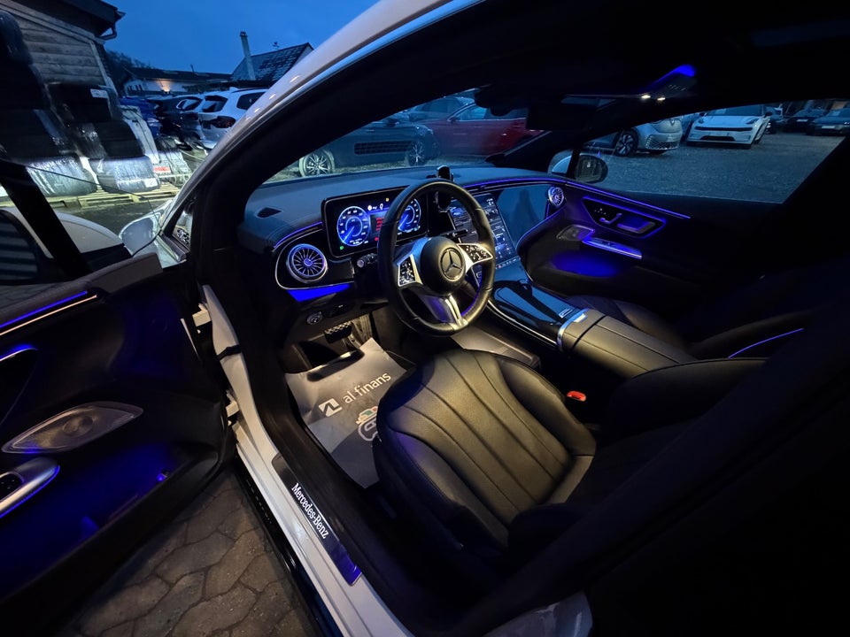 Mercedes EQE350 AMG Line 4d