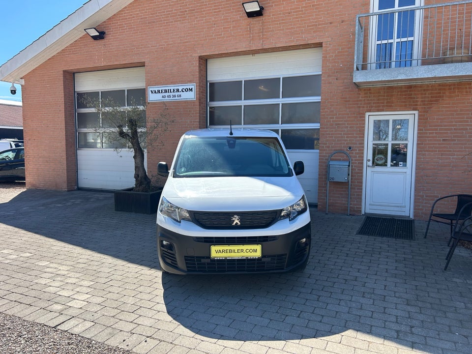 Peugeot Partner 1,5 BlueHDi 130 L2V2 Plus Van