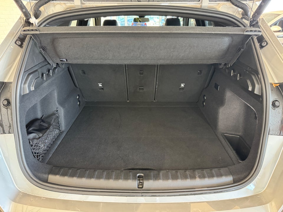 BMW iX1 xDrive30 Fully Charged M-Sport 5d