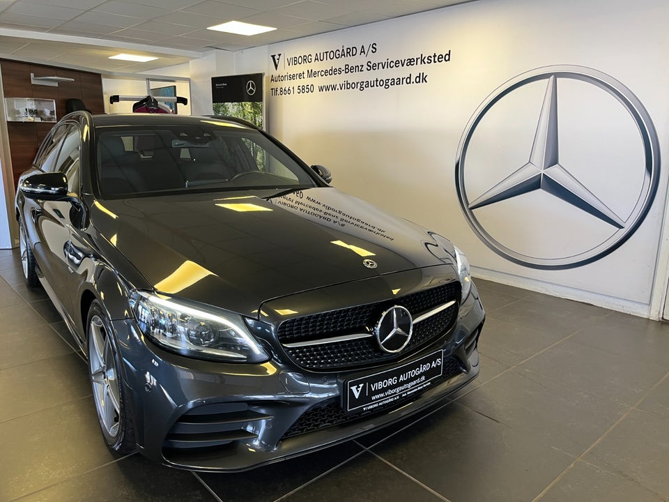 Mercedes C220 d 2,0 AMG Line Night Edition stc. aut. 5d