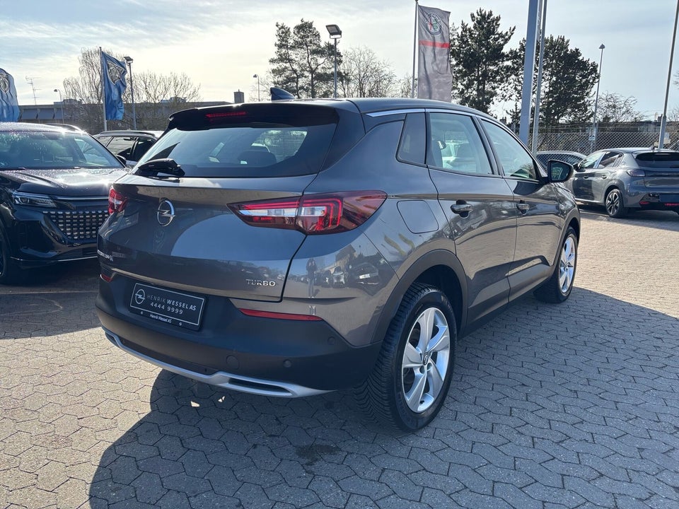 Opel Grandland X 1,2 T 130 Innovation aut. 5d