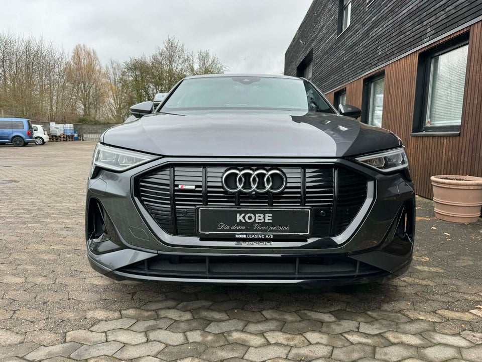Audi e-tron 55 S-line quattro 5d