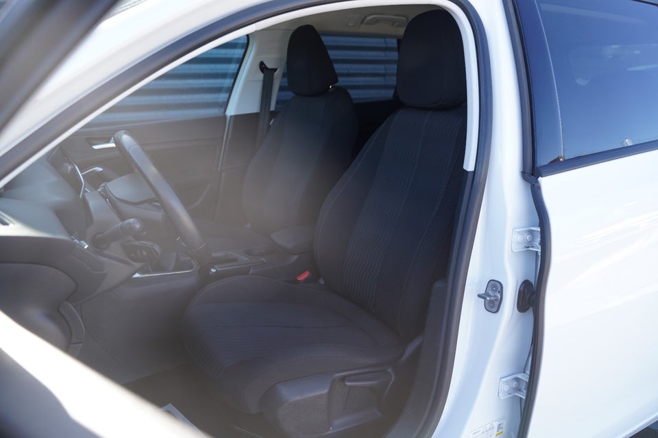 Peugeot 308 1,6 BlueHDi 120 Collection SW 5d