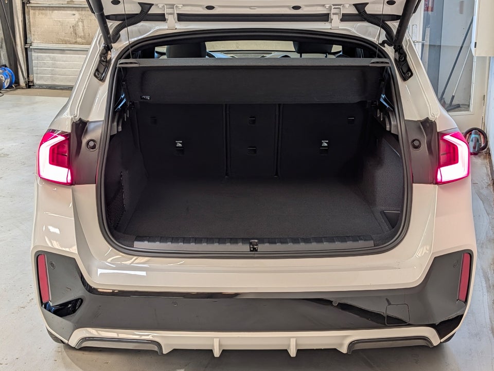 BMW iX1 eDrive20 M-Sport 5d