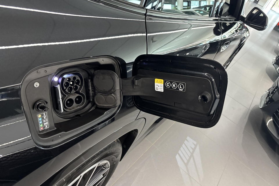 BMW iX1 eDrive20 M-Sport 5d