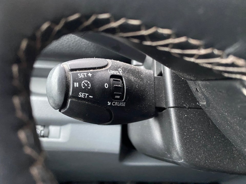 Peugeot Expert 2,0 BlueHDi 150 L2 Premium Van