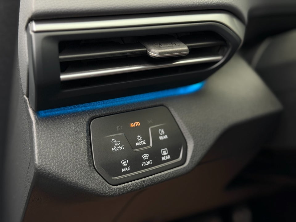 VW ID.4 77 1ST Max 5d