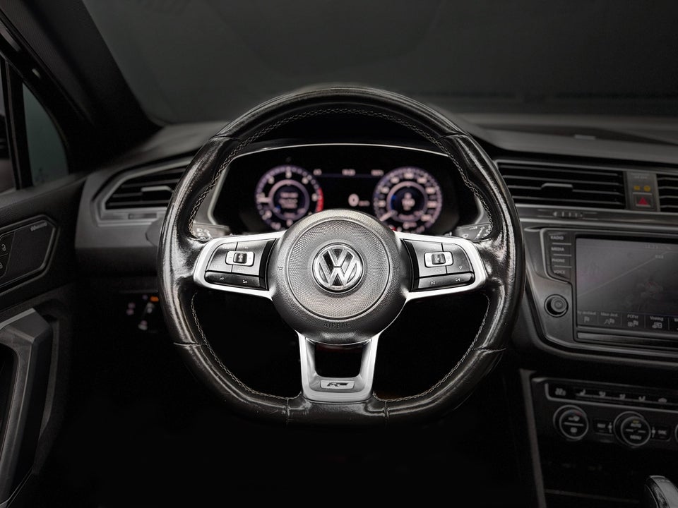 VW Tiguan 2,0 TDi 190 R-line DSG 4Motion 5d