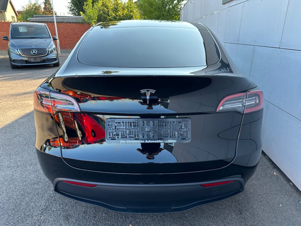 Tesla Model Y RWD 5d