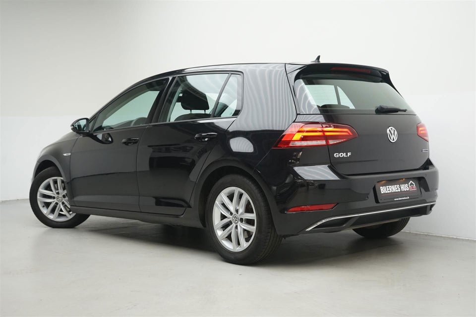 VW Golf VII 1,5 TSi 130 Comfortline DSG 5d