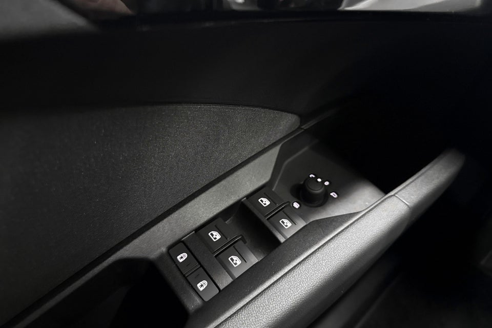 Audi Q4 e-tron 40 Attitude 5d