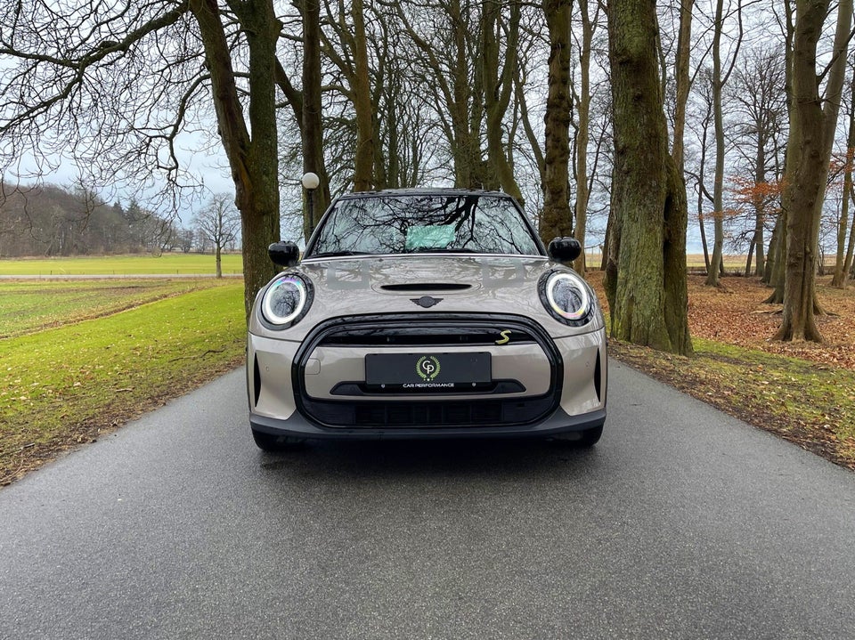 MINI Cooper SE Collection 3d