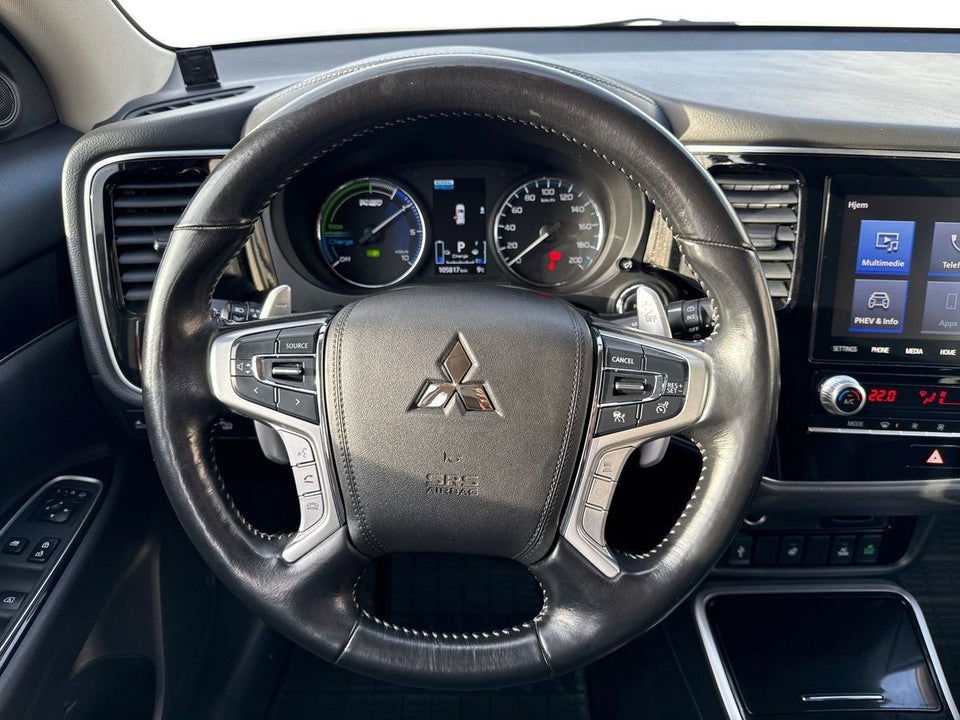 Mitsubishi Outlander 2,4 PHEV Intense CVT 4WD 5d