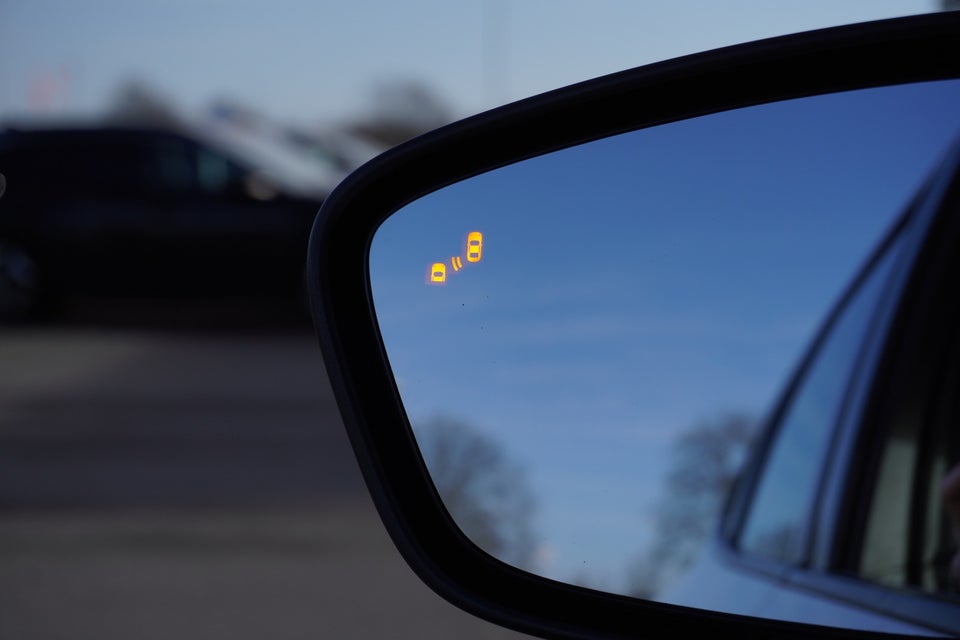 Ford Kuga 2,5 HEV Titanium CVT 5d