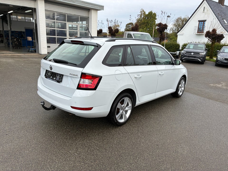 Skoda Fabia 1,0 TSi 95 Style Combi 5d