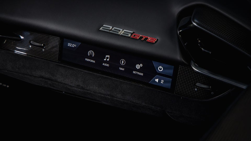 Ferrari 296 GTB 2,9 DCT 2d