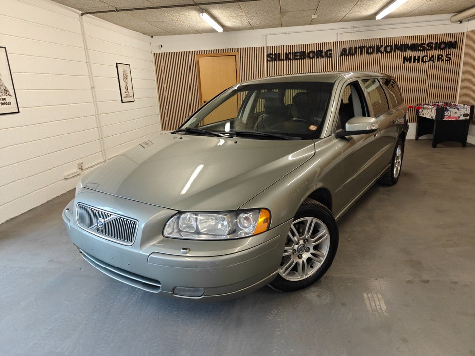 Volvo V70 2,4 170 Classic 5d