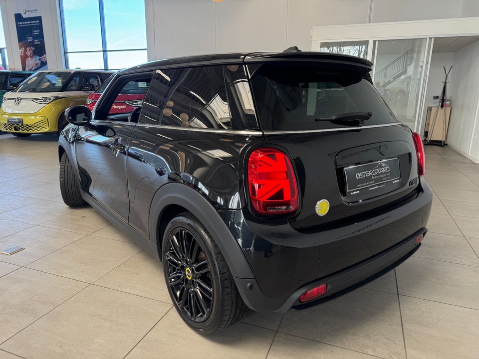 MINI Cooper SE Classic Trim 3d