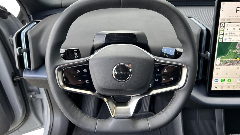 Volvo EX30 Standard Range Plus 5d