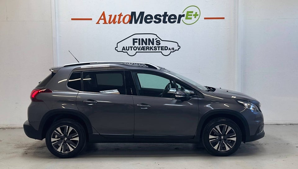 Peugeot 2008 1,5 BlueHDi 100 Prestige Sky 5d