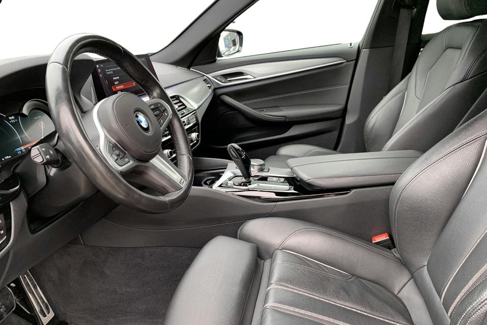 BMW 520i 2,0 M-Sport aut. 4d