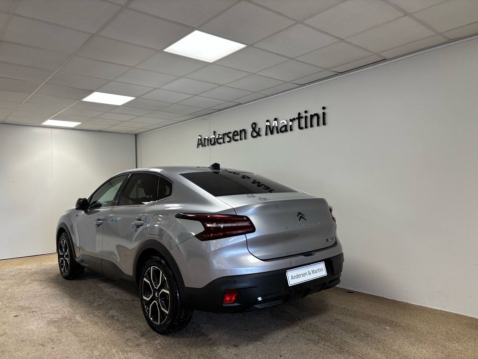 Citroën ë-C4 X 50 Shine 4d