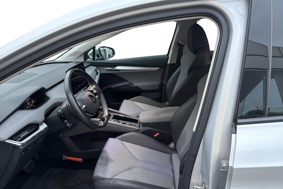 Skoda Enyaq 60 iV Loft 5d